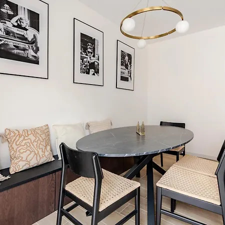 Casa Blanc - Coastal Triplex Blankenberge