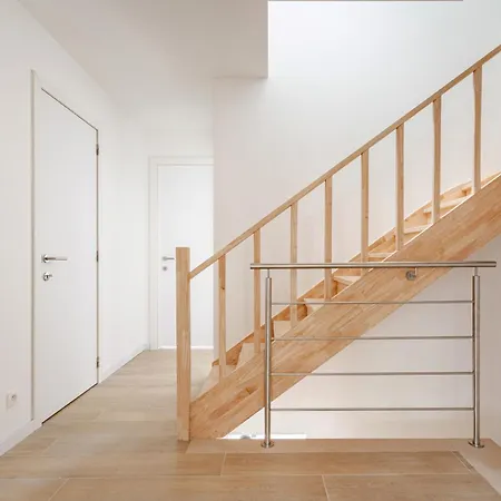 Casa Blanc - Coastal Triplex Apartman