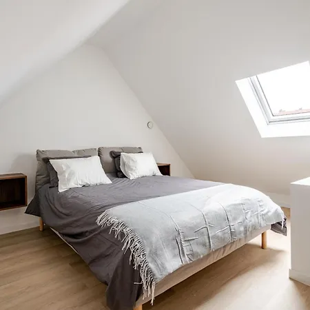 Casa Blanc - Coastal Triplex *