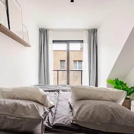 Casa Blanc - Coastal Triplex *