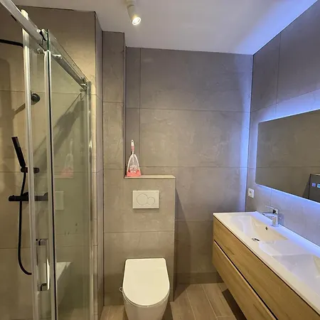 Casa Blanc - Coastal Triplex Blankenberge