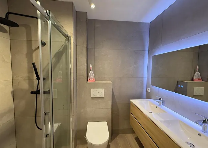 Casa Blanc - Coastal Triplex בלנקנברג